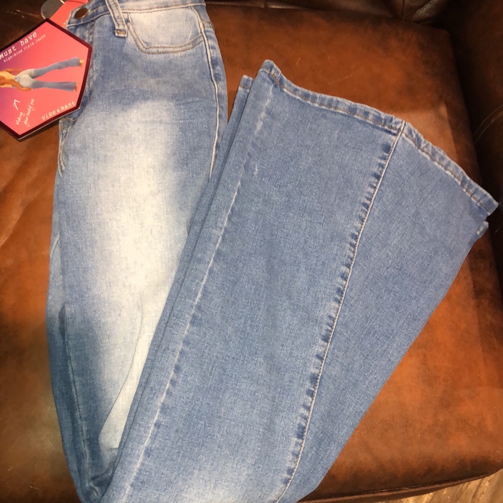 NWT Vibe & Rant jeans size 3